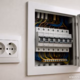 Який автомат поставити на розетки 2,5 мм²